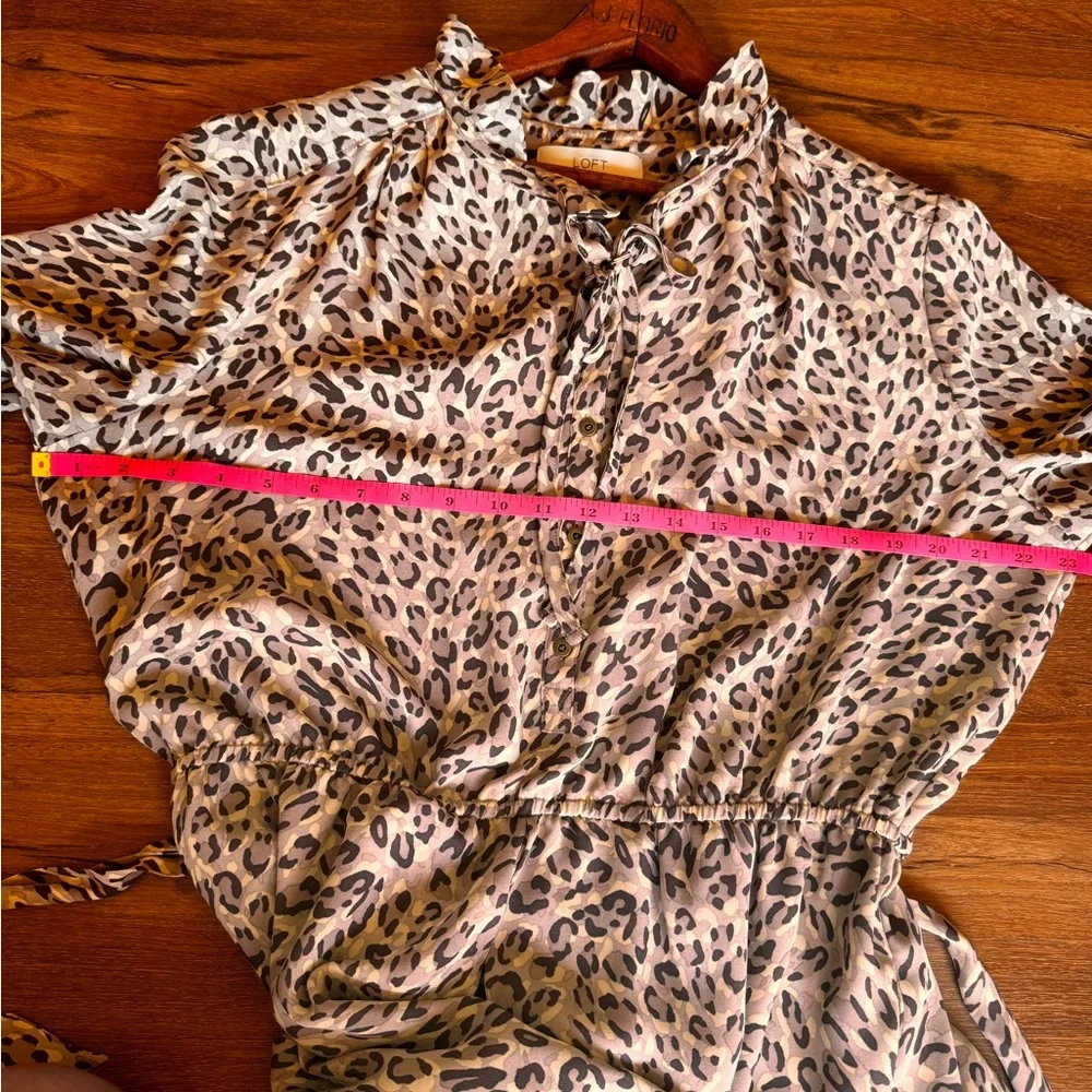 LOFT Animal Print Button-Up Belted Long Sleeve Ruffle Neck Dress Size 18 - Picture 7 of 10